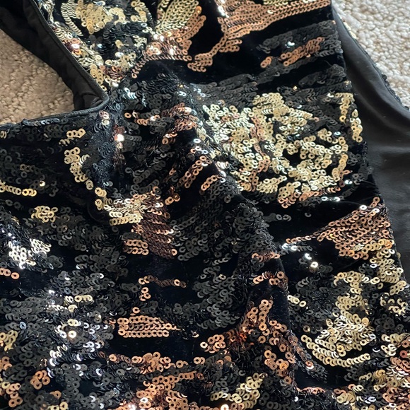 Dress the Population Zoe Sequin Deep V Mini Dress, Black and Gold, Cap  Sleeve, M